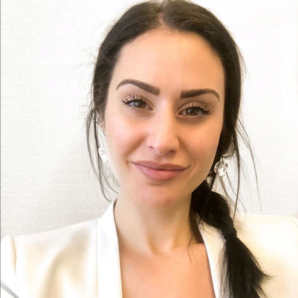 Meet your Posher, Amanda